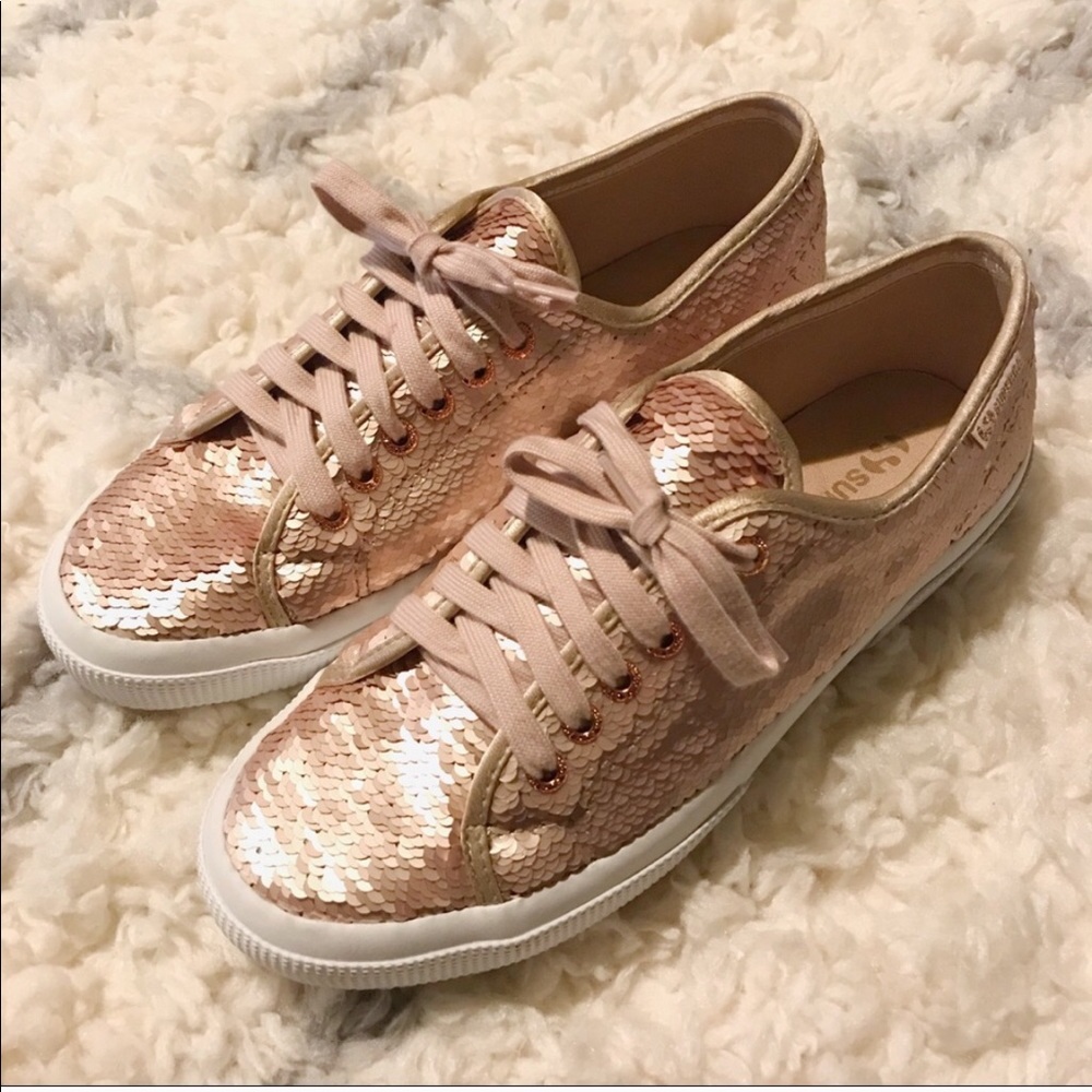 Superga LIKE NEW Size 9.5. Rose Gold